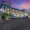 Отель Clarion Inn & Suites Central Clearwater Beach, фото 40
