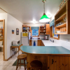 Отель 32MBR - BBQ - Pets Ok - Wood Stove - Sleeps 7, фото 8
