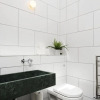 Отель Stylish & Modern 2bed Apt, 5m to Overground, фото 9