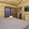 Отель SmokyStays Indoor Heated Pool Cabin, фото 18