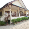 Отель Sarocha Villa, фото 1