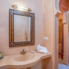 Отель Riad Lakouas, Authentic Santal Room Situe a Marrakech No001, фото 11