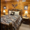 Отель Mountain Masterpiece - Beautiful Cabin On 2.2 Acres At Wildbasin 3 Bedroom Cabin, фото 2