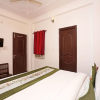 Отель OYO 9846 Royal Plaza, фото 7