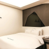Отель Refined Hotel, фото 9