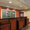 Отель Hampton Inn Wichita Falls Sikes Senter Mall, фото 21