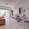 Отель Modern 1BR Apartment in Central St Julian s, фото 2