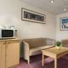 Отель Days Inn by Wyndham Michaelwood M5, фото 12