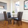 Отель Newly Renovated 2 Bed in Wimbledon Village, фото 12