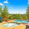 Отель River Run Village 1 Bedroom Renovated Condo at Silvermill Lodge, фото 10