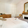 Отель Beautiful Apartment in the Center of Paris on the Island of the City, фото 12