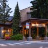 Отель Blackcomb Lodge в Уистлере