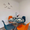 Отель Romford Retreat - Modern 2BR Apartment, фото 5
