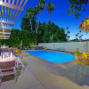 Отель Banana Cabana Palm Springs Three Bedroom House, фото 14