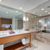 Отель Real Select at the Ritz Carlton Residences, Waikiki Beach, фото 44