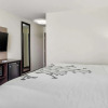Отель Sleep Inn & Suites near Westchase, фото 39