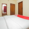 Отель OYO 10435 Star Deluxe Lodge, фото 19