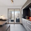 Отель Stylish 1BR Apt w Balc Cloche dOr, фото 29