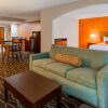 Отель Best Western Plus Suites-Greenville, фото 7