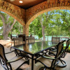 Отель The Above Casa Tranquility Lake Austin 5 Bedroom Estate, фото 13
