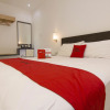Отель Hello Hotel by RedDoorz, фото 5