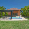 Отель Cozy Bungalow in the Heart of Cap Cana Perfect for Couples or Small Families, фото 10