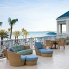 Отель Sheraton Nassau Beach Resort в Нассау