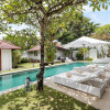 Отель Villa Putih in Kuta with 4 bedrooms and 3 bathrooms, фото 11