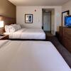 Отель Holiday Inn Express & Suites Manhattan, an IHG Hotel, фото 4