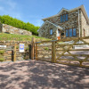 Отель Comfortable, Bright Holiday Home With Private Garden in the South of Cornwall, фото 1