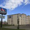 Отель Pomeroy Inn & Suites Hotel Dawson Creek в Доусон-Крике