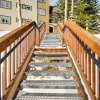 Отель Chic & Cozy Breck Condo: Ski-in/ski-out at Peak 8!, фото 8