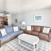 Отель 0611 Waters Edge Resort 2 Bedroom Condo by RedAwning, фото 12