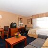 Отель Best Western Plus Langley Inn, фото 5