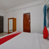 Отель OYO 13600 Newcastle Inn, фото 19