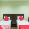 Отель OYO 1102 Amani Hotel, фото 4
