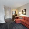 Отель Hampton Inn Heath-Newark, фото 24