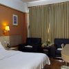 Отель Joy Inn and Suites - Zhengzhou, фото 1