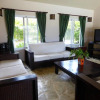 Отель Elegant and Private 4 Bedroom Villa, фото 9