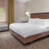 Отель Candlewood Suites Athens, an IHG Hotel, фото 29