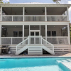 Отель Seagrove - Sleeps 13 - Private Pool- Near Seaside, фото 17