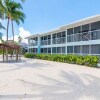 Отель Kailua by Grand Cayman Villas & Condos в Ист-Энде