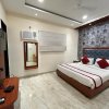 Отель SV Grand Varanasi, фото 5