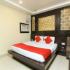 Отель OYO Rooms AP Sen Road Charbagh, фото 2