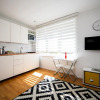 Отель Cozy 1bdr Apartment in Center, фото 4