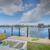 Отель Waterfront Galveston Bay Retreat - 4 Mi to Beach!, фото 16