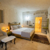 Отель Majestic Cave House, фото 5