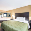 Отель Quality Inn & Suites, фото 4