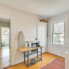 Отель Bright & Pet-friendly Home: 2 Mi to Harvard Square, фото 4