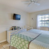Отель Sunny Kissimmee Home w/ Pool ~ 12 Mi to Disney!, фото 6